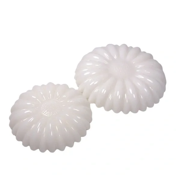 Hazel Atlas Vintage Nesting Daisy Ashtray Opaque White Milk Glass Flower… - Picture 5 of 10